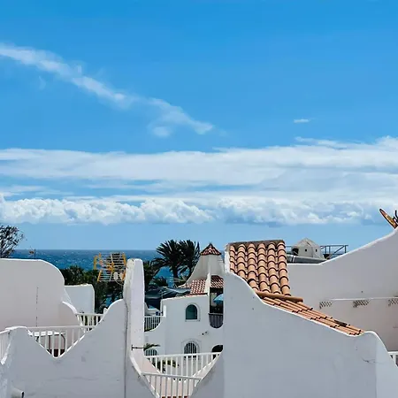 Playa, Pool & Nightlife Steps From Clubs & Americas By Aqua Vista Tenerife Playa de las Américas