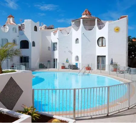 Playa, Pool & Nightlife Steps From Clubs & Americas By Aqua Vista Tenerife Playa de las Américas