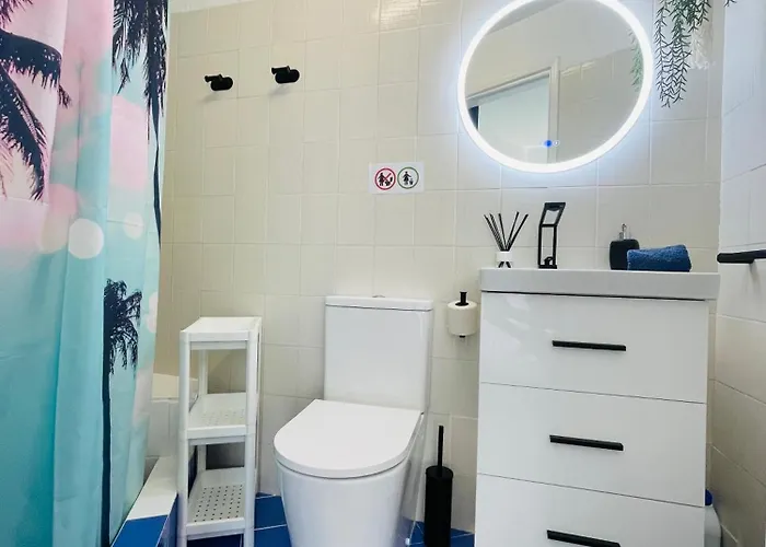 Casita Playa Americas 150m De La Playa شقة