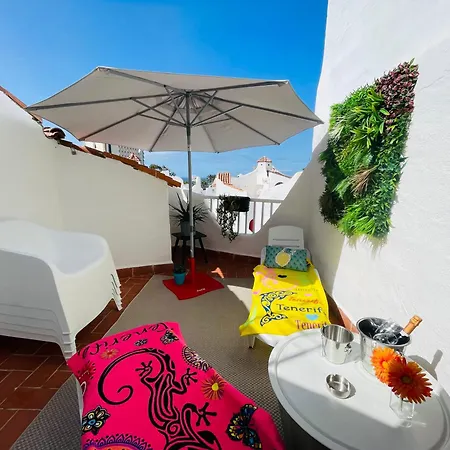 Playa, Pool & Nightlife Steps From Clubs & Americas By Aqua Vista Tenerife Playa de las Américas